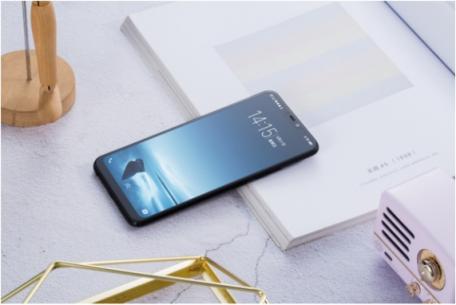 vivo Y81s圖賞：全新全面屏＋AI攝影，顏值與實力兼?zhèn)?/></p>              	<p style=