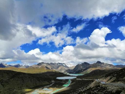 云上之巔，終遇雪山，麥芒在路上：香格里拉環(huán)線騎行