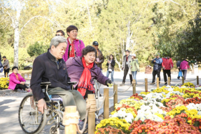 首汽約車重陽節(jié)“愛心車隊”公益活動花樣多?老人們紛紛點贊