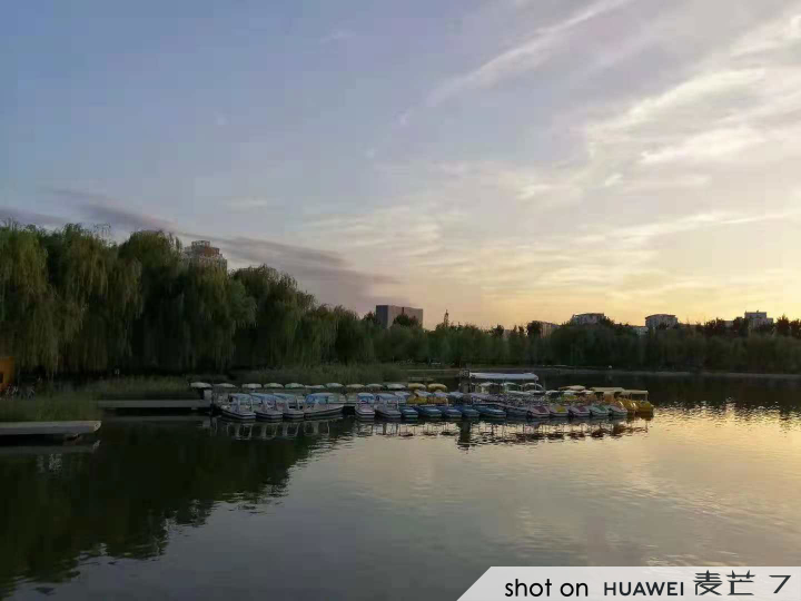 人人都是攝影師 華為麥芒7智慧四攝留住良辰美景