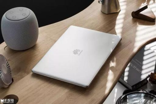 HUAWEI MateBook 13寸全面屏筆記本 創(chuàng)新再次升級