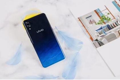 全息新色璀璨首發(fā)，vivo X23幻彩版口碑銷量雙豐收