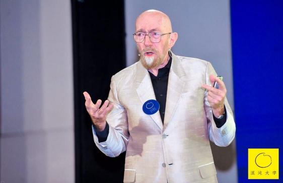 科學的頭腦風暴，自如CTO王迪對話諾獎得主 Kip Thorne