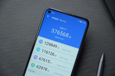 榮耀30S性能為王，橫掃同檔位5G手機(jī)