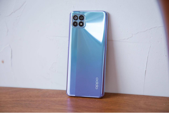 實(shí)力評(píng)測(cè)，表現(xiàn)亮眼！OPPO Reno4 SE超級(jí)閃充更給力