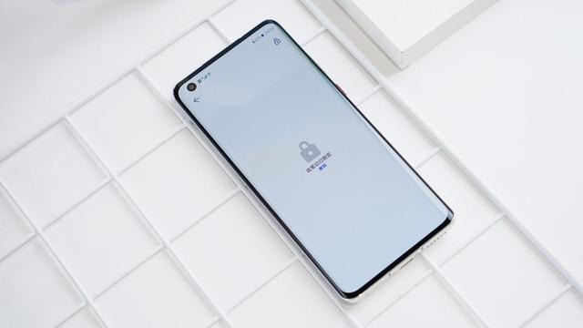 隱私問(wèn)題防不勝防？可能是你少用了EMUI11這幾個(gè)功能