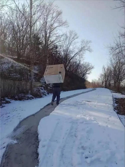 別人都在朋友圈曬雪景，海爾用戶卻曬服務(wù)溫暖