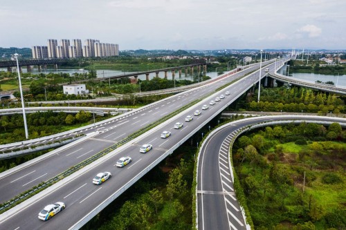 蘑菇車聯(lián)化解自動駕駛商業(yè)化焦慮  再獲國際媒體關注