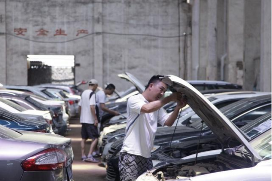 從車市到親戚再到瓜子二手車，坎坷的買車之路