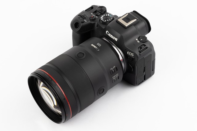 【有料評測】佳能RF135mm F1.8鏡頭評測：高畫質(zhì)中遠攝定焦新標準 