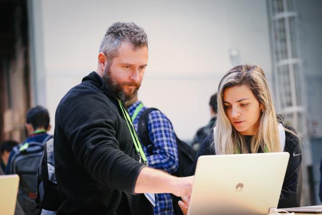 “技術流”征戰(zhàn)CES 2019，華為MateBook 13筆記本全面更出色！