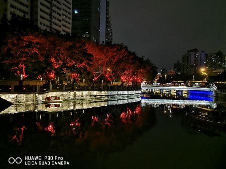 刷屏網(wǎng)絡(luò)的萬人夜拍錦江活動(dòng)，高清大圖來啦！