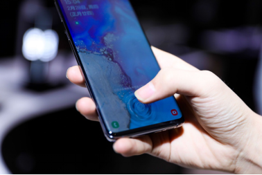 三星Galaxy S10和華為P30同是屏下指紋識別，哪個更安全？