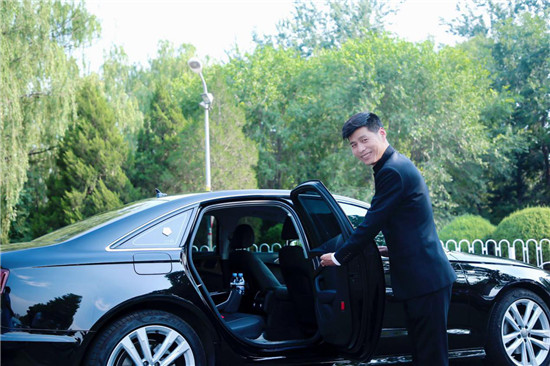 極致服務(wù)沒有止境 首汽約車豪華車駕駛員奔跑在追夢的路上