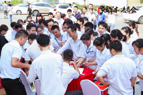 “冠軍車 進名企” 秀哈弗風(fēng)采 滿佳績而歸