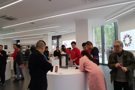 老果粉體驗京東電器超級體驗店Apple區(qū)：產(chǎn)品全、體驗好、服務(wù)棒