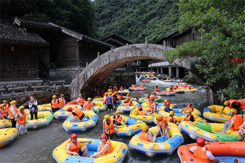 數(shù)字科技與文旅相融合，盛陽伍月攜手5A級(jí)大覺山風(fēng)景區(qū)共創(chuàng)景區(qū)元宇宙新機(jī)遇