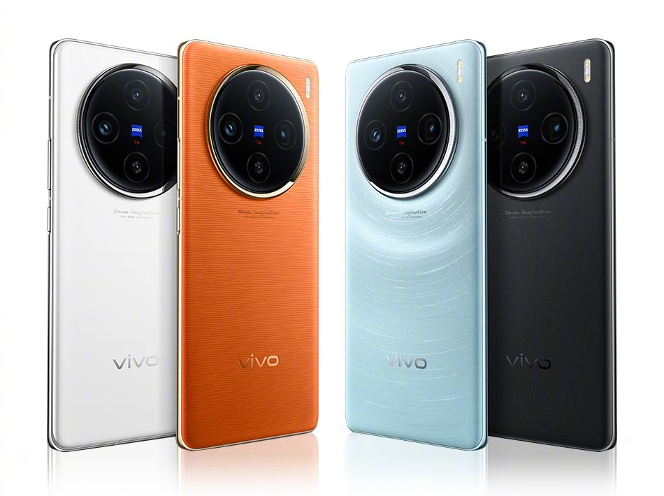 3999元起，到迪信通預(yù)訂vivo X100系列，享贈無線耳機(jī)等多重權(quán)益！