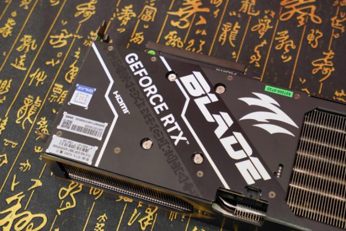 DLSS 4攜手影馳 GeForce RTX 5080 魔刃，解封性能超越上代卡皇！